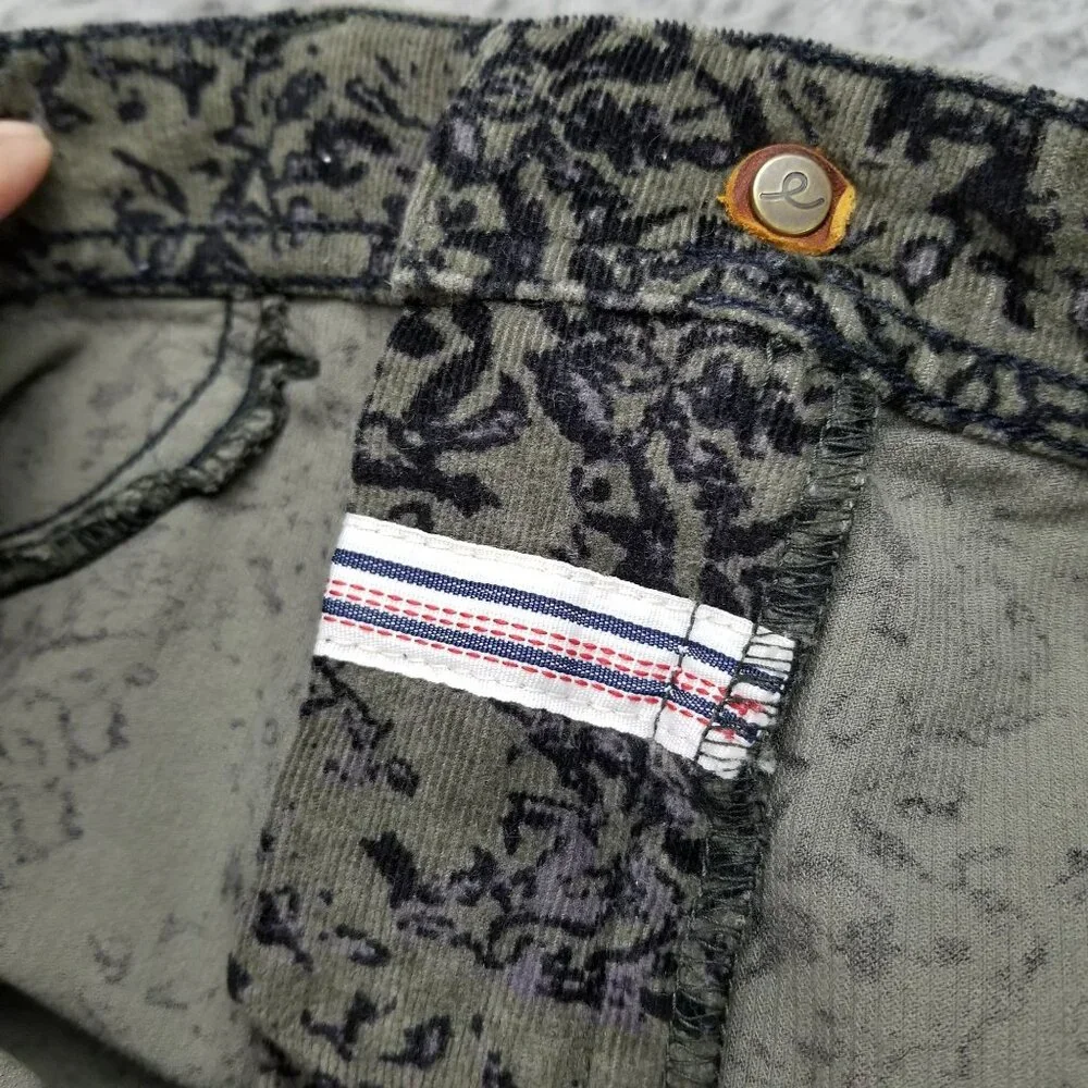 Pilcro Jeans Womens 28 Serif Olive Green Camo Print Corduroy Skinny Stretch - Picture 13 of 15